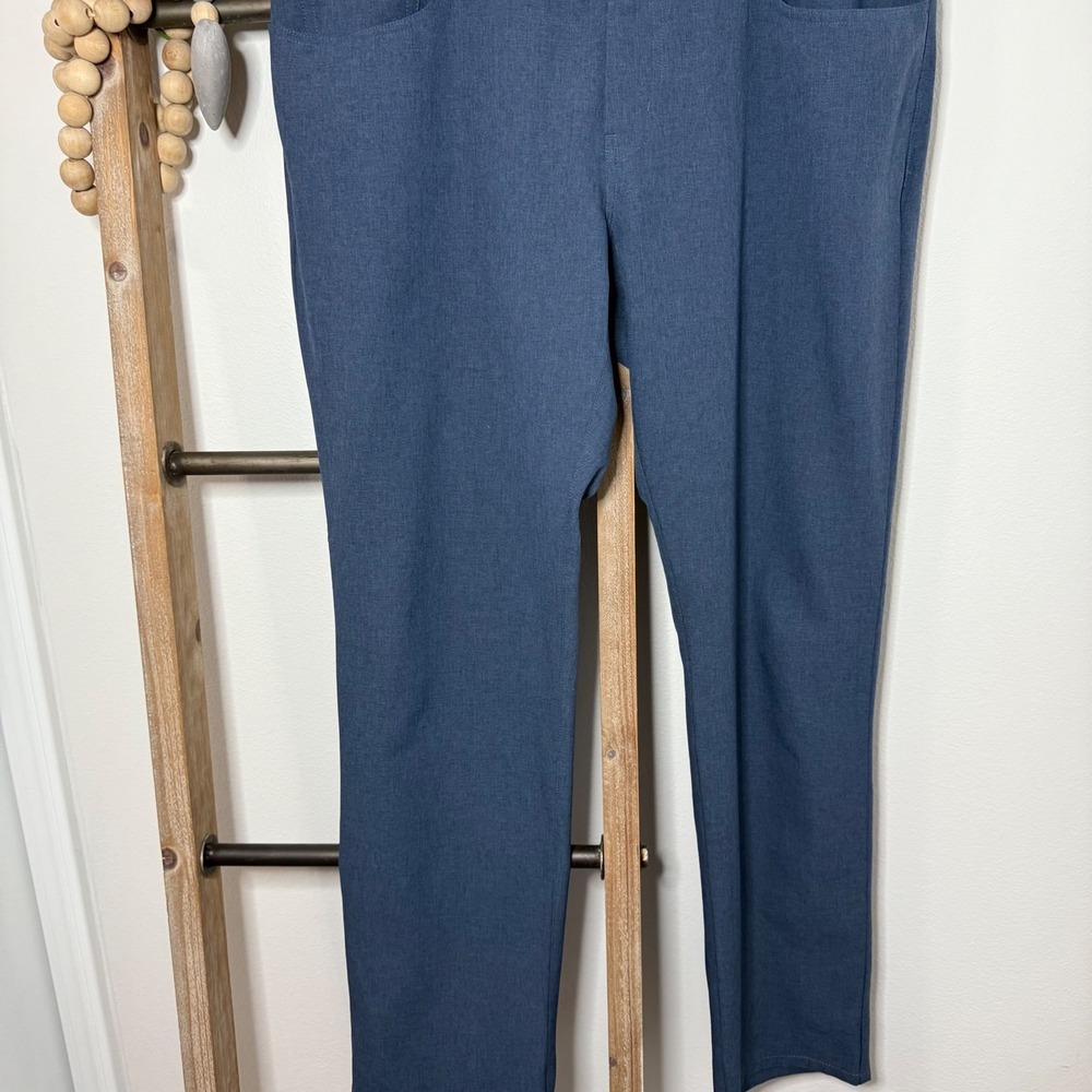 Travis Mathew Mens Blue Golf Dress Pants Size 35 - Picture 4 of 9